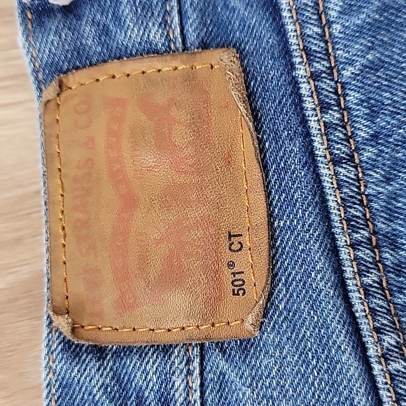 Levi's Shorts size 28 - Picture 15 of 16